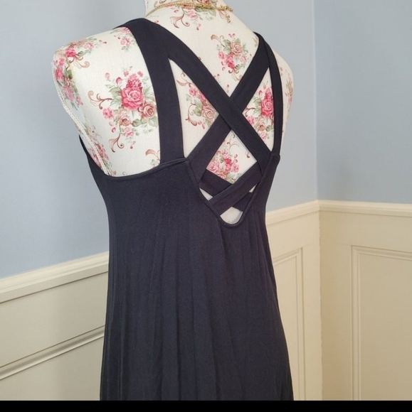 AMERICAN Eagle Women's Sleeveless Strappy Black Criss Cross Swing Mini Dress XS - Picture 8 of 10